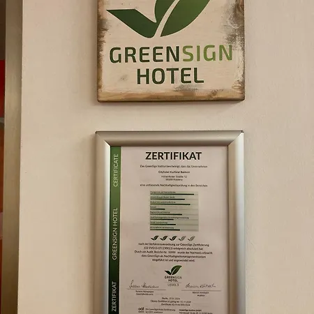 City-hotel Kurfuerst Balduin فندق